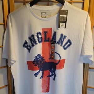 ENGLAND XL TEE SHIRT  CEDAR WOOD STATE LABEL  NEW WITH TAG.